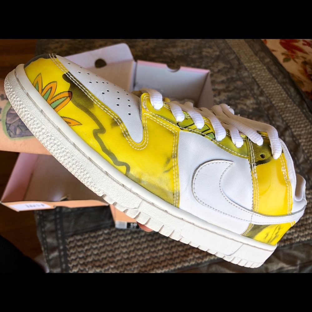 Nike SB Dunks Low “De La Soul” 2005
